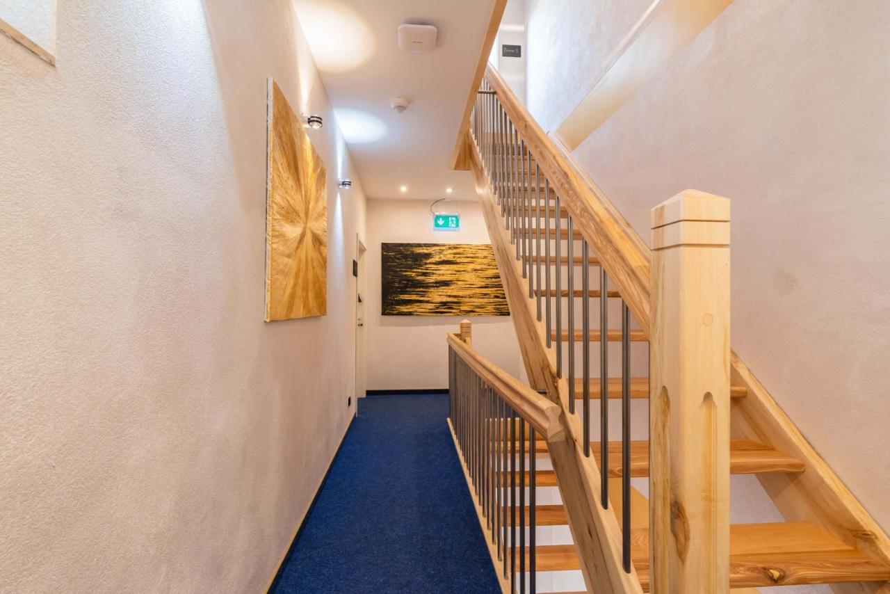 Liebknecht 13 Hotel Bernburg Bagian luar foto